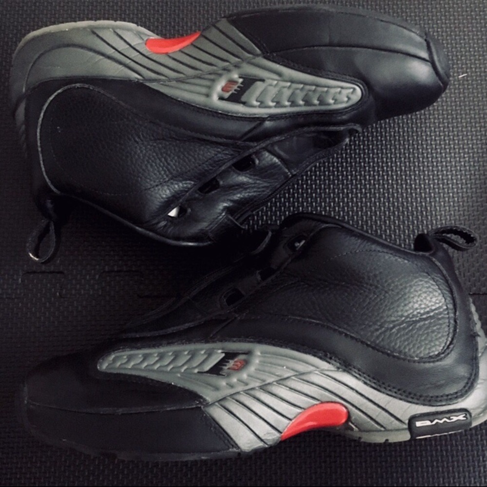 Allen Iverson Reebok Answer IV 4 basketball shoes